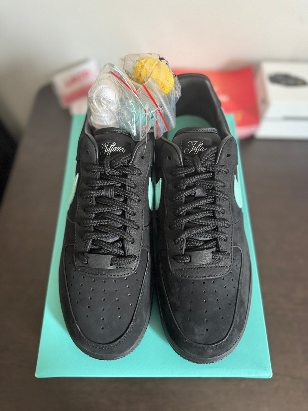 Nike Air Force 1 Low Tiffany & Co. 1837