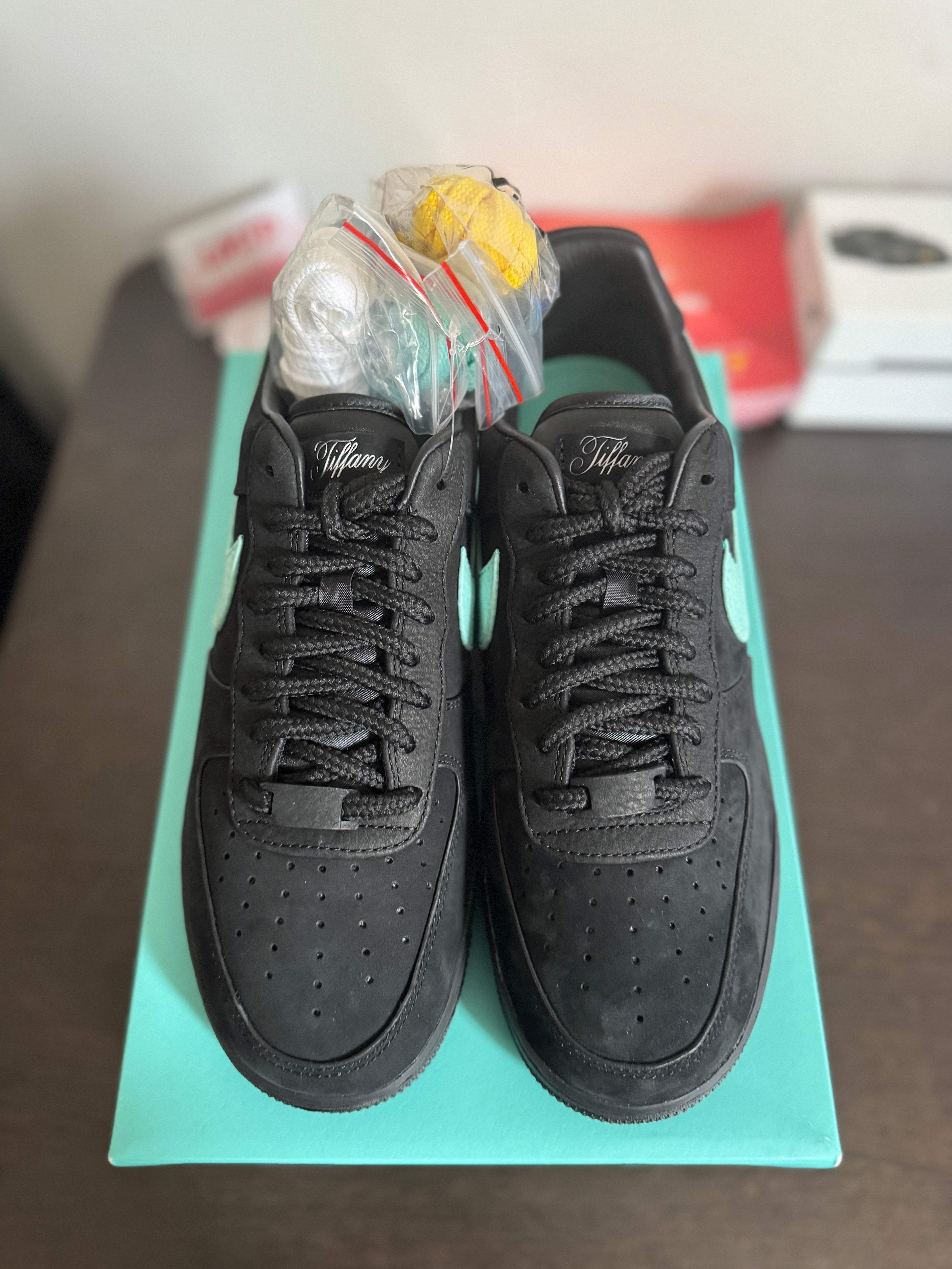 Nike Air Force 1 Low Tiffany & Co. 1837