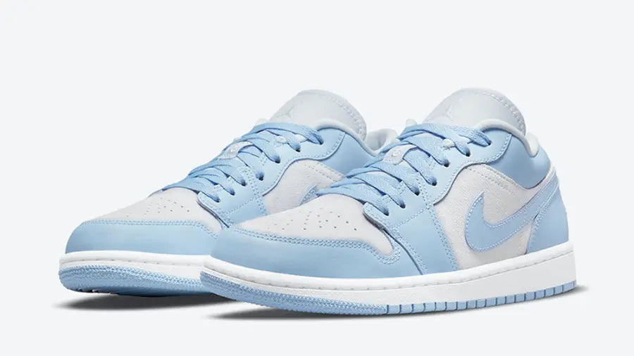 Jordan 1 Low 'University Blue' (W)