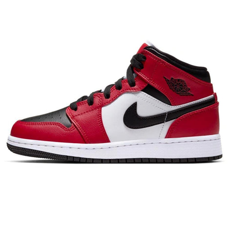 Jordan 1 Mid 'Chicago Black Toe'