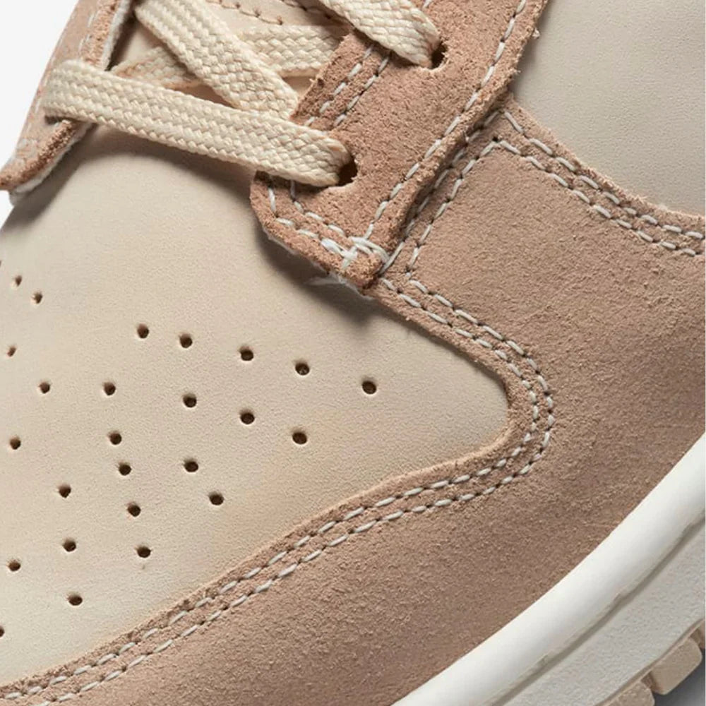 Nike Dunk Low SE 'Sand Drift' (W)
