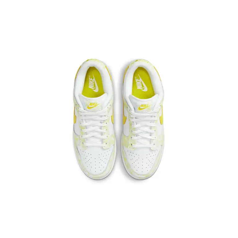 Nike Dunk Low 'Yellow Strike' (W)
