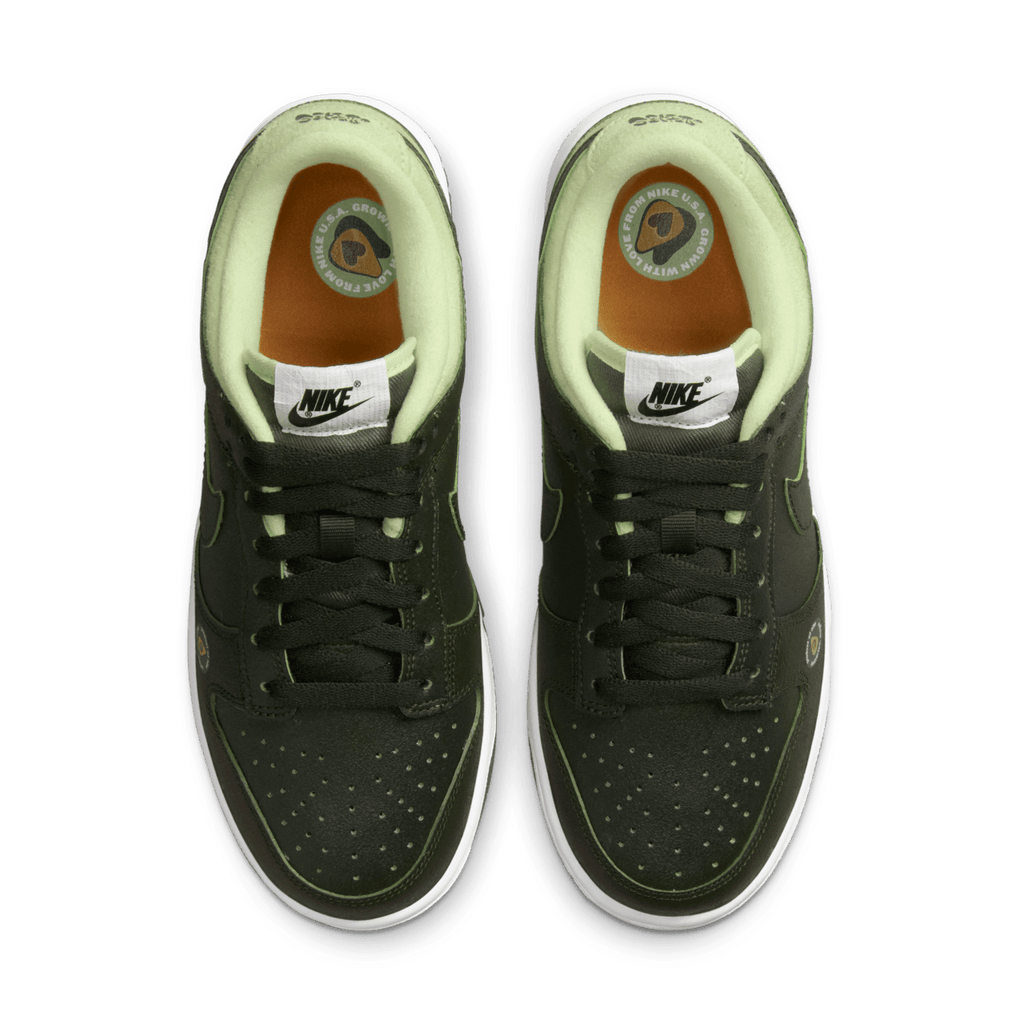 Nike Dunk Low 'Avocado' (W)